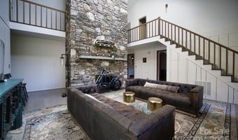 100 Ballantree Dr, Asheville, NC 28803