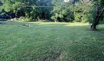 247 S Broadway St, Bloomingdale, IN 47832