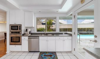 862 HOOLAULEA St, Hilo, HI 96720