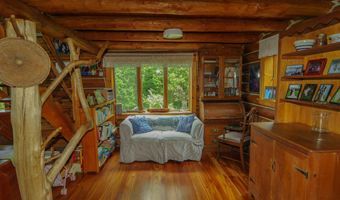 58 River Rd, Abbot, ME 04406
