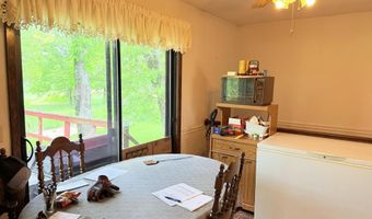 13776 E 56 Hwy, Ash Flat, AR 72513