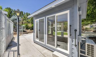 6454 Sierra Vista Ln, Carson City, NV 89701