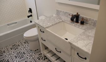 610 S 800 E, Centerville, UT 84014