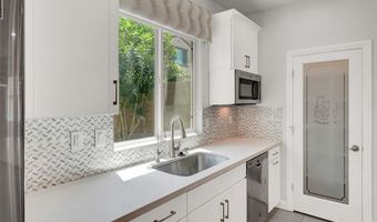 10007 Rams Leap Ave, Las Vegas, NV 89166