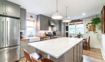 813 S 300 West Rd, Albion, IN 46701