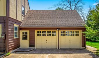 1027 Cedar Ave, Albert Lea, MN 56007