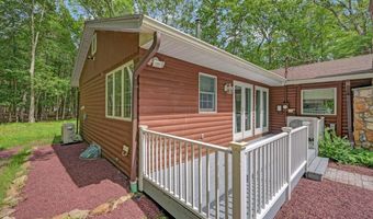 108 Tall Oak Rd, Albrightsville, PA 18210