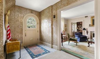 2730 W CHEW St, Allentown, PA 18104