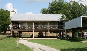 430 Rio Rd, Millsap, TX 76066
