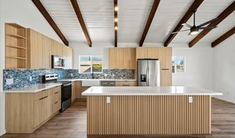 402 Auhana Rd, Kihei, HI 96753