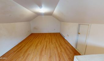 1019 18th Ave, Altoona, PA 16601