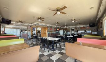 906 E Rochester St, Akron, IN 46910