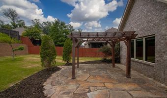 7725 S Shoreline Blvd, Benton, AR 72019