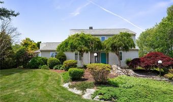 96 Starr Dr, Narragansett, RI 02882