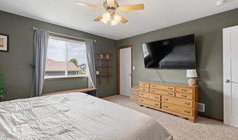 2011 12th Ave NE, Austin, MN 55912