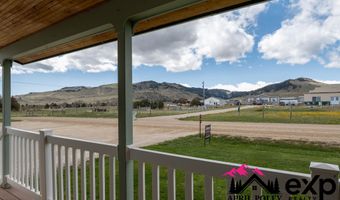261 Hemlock St, Buffalo, WY 82834