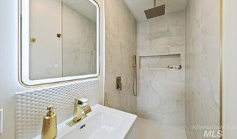 223 E Chicago St, Caldwell, ID 83605