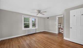 3200 2ND St S, Arlington, VA 22204