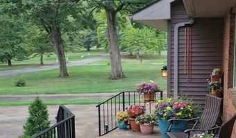 3050 Gaineswood Ave, Baxter Springs, KS 66713