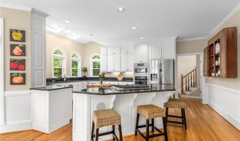 6301 Indian River Dr, Peachtree Corners, GA 30092