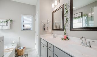 912 SHELBY FARMS Cir, Alabaster, AL 35007