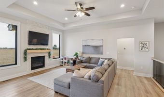 1404 NW Arbor Dr, Ankeny, IA 50023