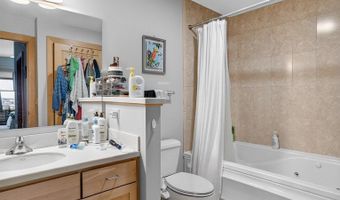 360 W Washington Ave 1204, Madison, WI 53703