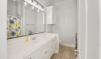 200 W Hillcrest Dr, Alexander, AR 72002
