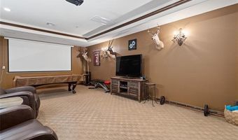 579 Chateau Bnd, Ardmore, OK 73401