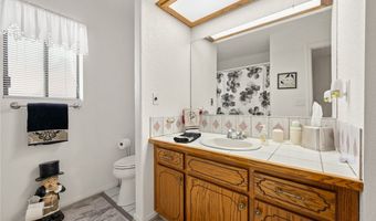 823 Warren Rd, Bullhead City, AZ 86429