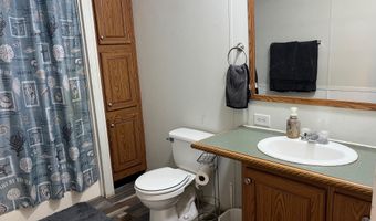 5894 Jasper Rd, Bascom, FL 32423
