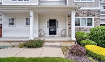 29 Mulberry Dr, Albany, NY 12205