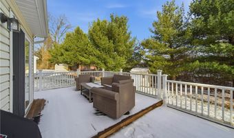 1906 Northgate Cir, Akron, OH 44320