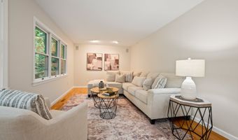 31 Grant Dr, Avon, CT 06001