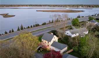 1705 Wampanoag Trl, Barrington, RI 02806