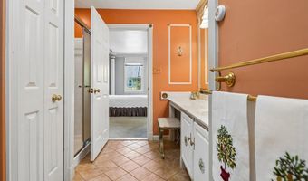 10109 LANGHORNE Ct, Bethesda, MD 20817