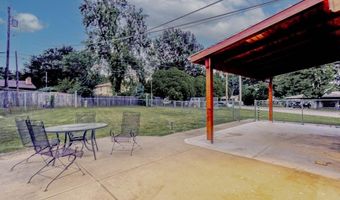 232 Greenway Rd, Arkansas City, KS 67005