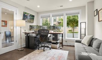 153 WINSOME Cir, Bethesda, MD 20814