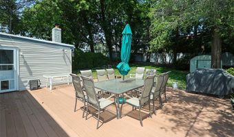 114 Hilldale Rd, Albertson, NY 11507