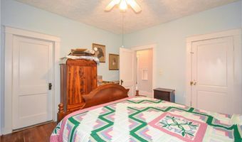 141 S CENTRAL Ave, Alexander City, AL 35010
