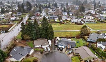 21440 SW REGAL Ln, Beaverton, OR 97003