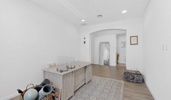 8345 Salinger Way NW, Albuquerque, NM 87120