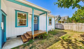2168 Tina Ct, Arcata, CA 95521