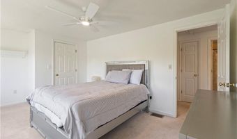 6 Fleuette Dr, Bellingham, MA 02019