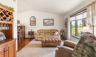 223 Horseshoe Dr, Adams Twp., PA 16046