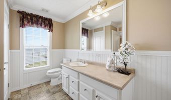 193 Water St, Aurora, NC 27806