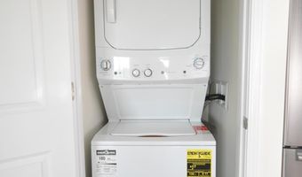 2 Hennessey Blvd 304, Atlantic Highlands, NJ 07716