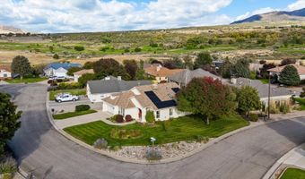 18 Willow Creek Ct, Battlement Mesa, CO 81635