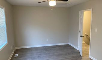 907 Silverwood Dr 907, Atlanta, GA 30349