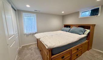1808 SE 12th Ave, Aberdeen, SD 57401